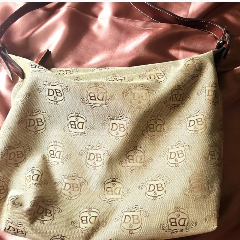 Vintage Dooney & Bourke Tan Brown Shoulder Bag Donegal Crest